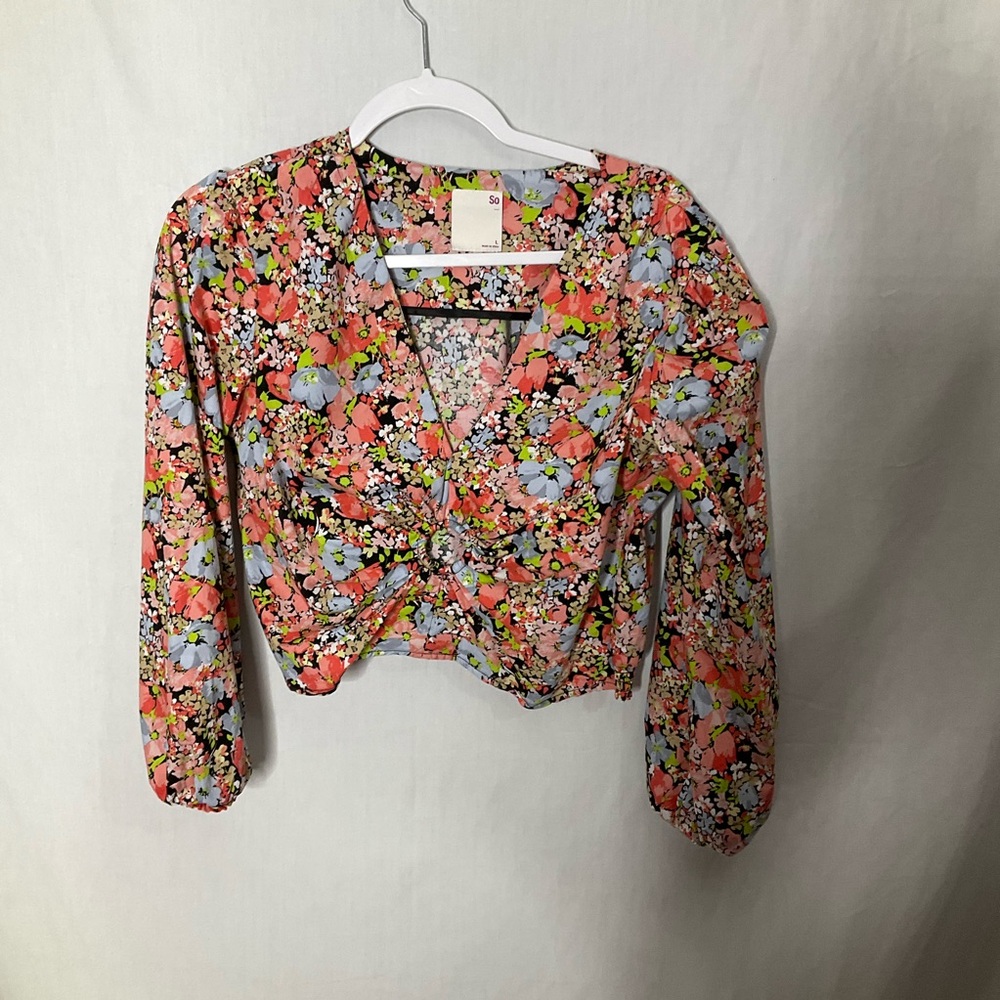 SO Floral Long Sleeve Twist Front Crop Top Blouse Women’s Size L